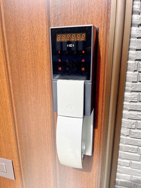 玄関　★電子キー★
