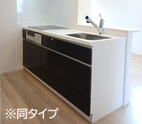キッチン　現在建築中、写真は同タイプイメージ写真