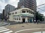 コンビニ　ファミリーマート 草津駅東口店（コンビニ）まで190m