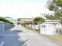 小学校　麓小学校（小学校）まで300m