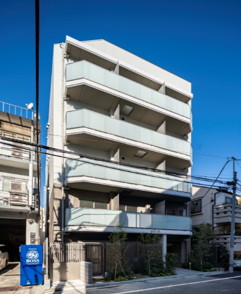 建物外観　ハビテ外苑