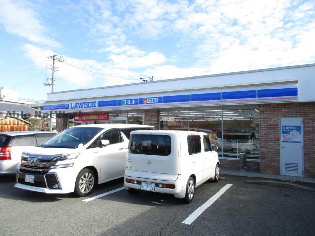 コンビニ　ローソン羽ノ浦町中庄黒松店（コンビニ）まで334m