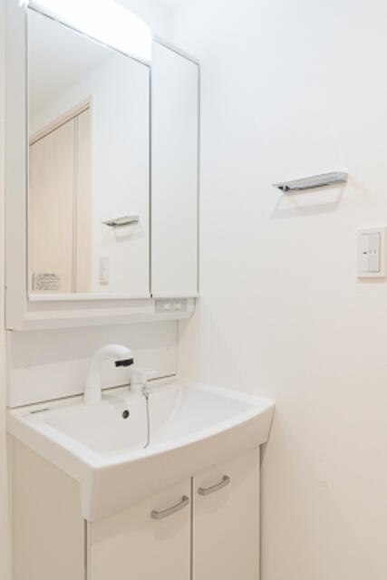 洗面設備　※写真は同タイプ住戸です。
