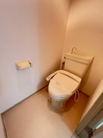 コンコード苦楽園のトイレ写真
