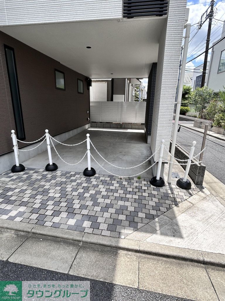 駐車場　駐車場