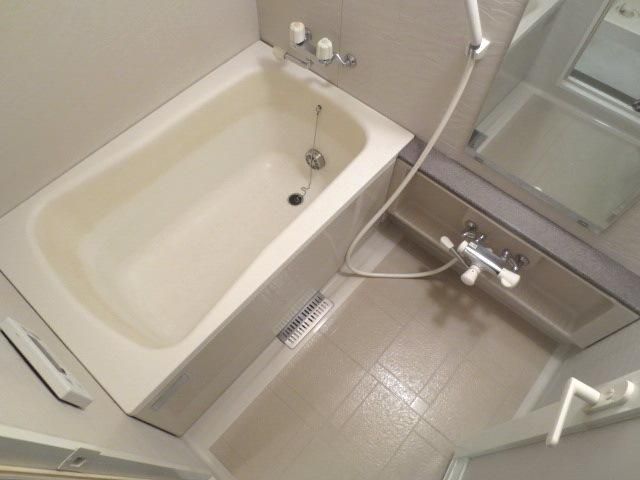 バス・シャワールーム　★お問い合わせはタウンハウジングまで★