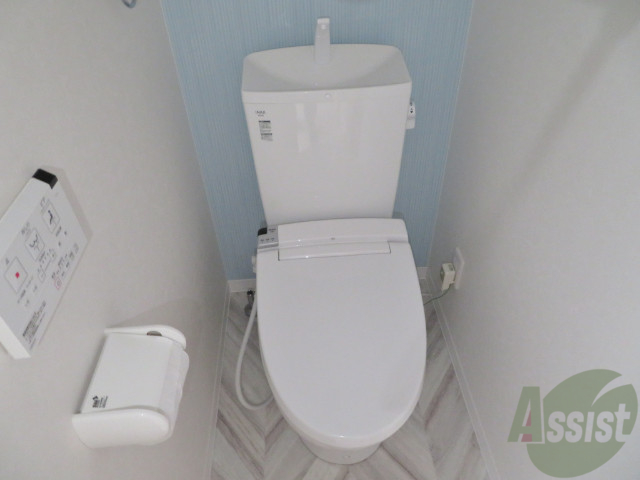 トイレ　ウォシュレット付きのトイレです。シャワートイレは日本の宝。