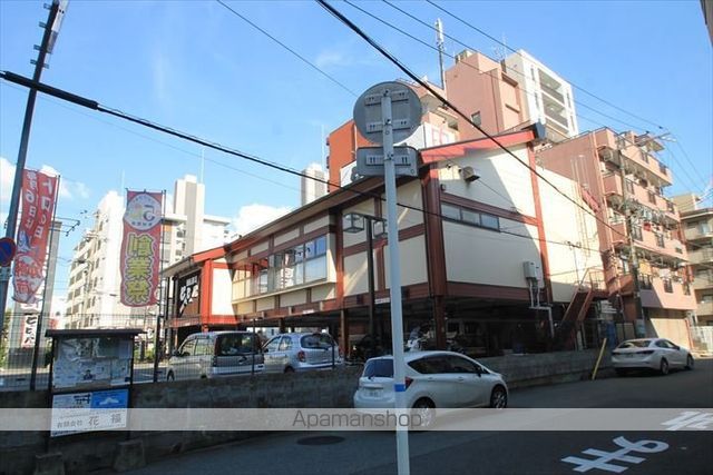 飲食店　とれとれ屋三国店（飲食店）まで211m