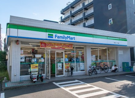 コンビニ　ファミリーマート碑文谷一丁目店（コンビニ）まで436m