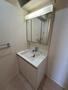 洗面設備　便利なシャンプードレッサー付き