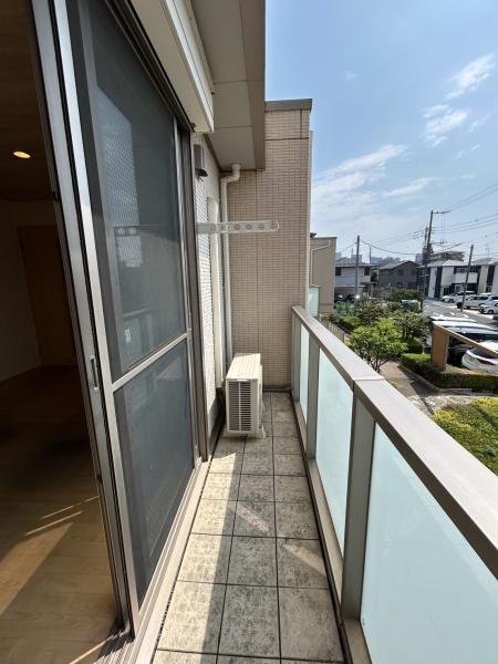 バルコニー　日当たりいいです！