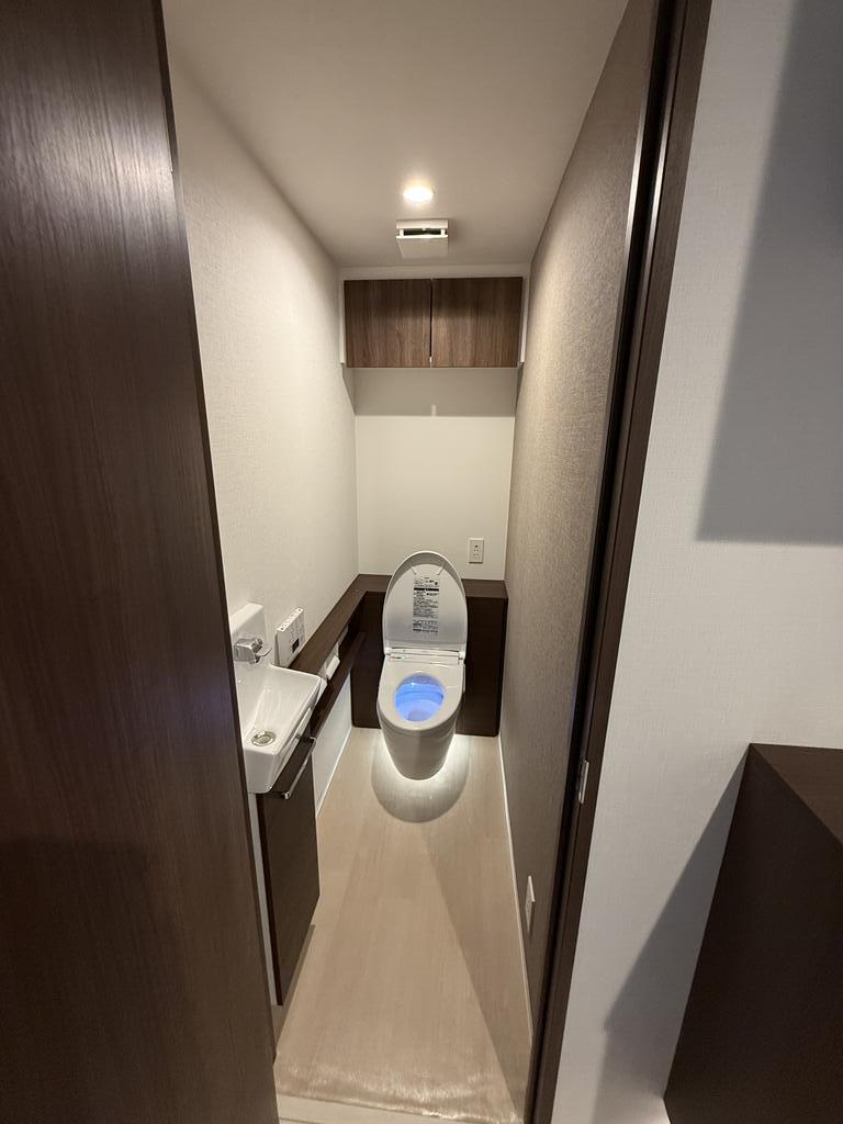ヴォーネン伏見のトイレ写真