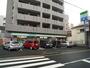 コンビニ　ファミリーマート（コンビニ）まで240m