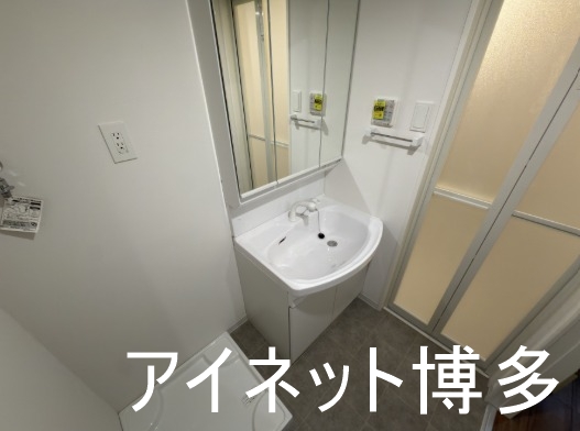 洗面設備　朝の支度はこちらでどうぞ