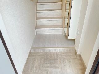 玄関　★お問い合わせはタウンハウジングまで★