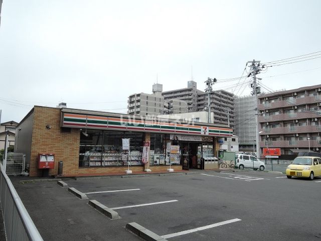 コンビニ　セブンイレブン　仙台大和町５丁目店（コンビニ）まで166m