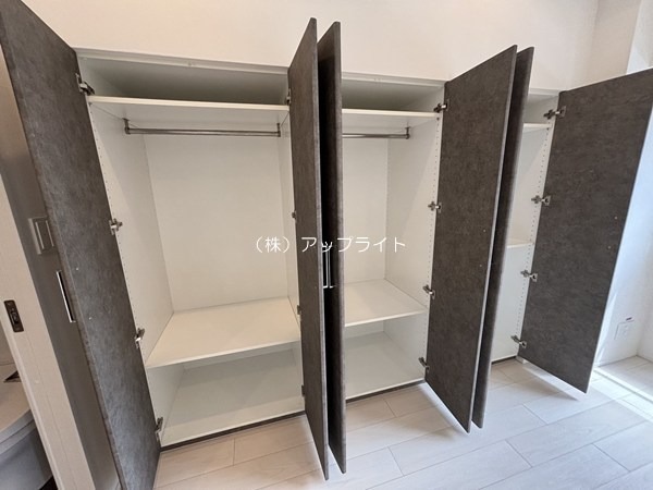 収納　クローゼット