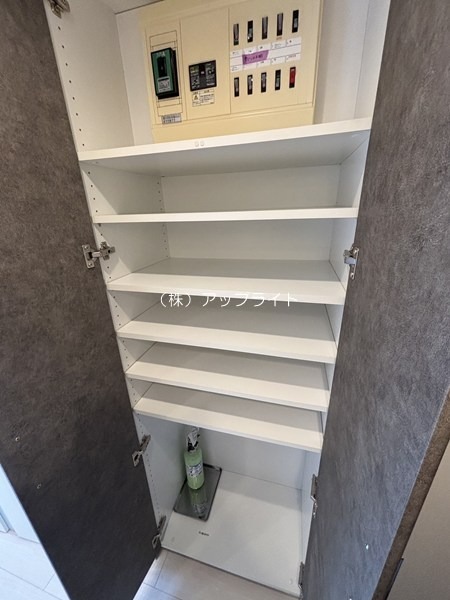 その他設備　シューズボックス