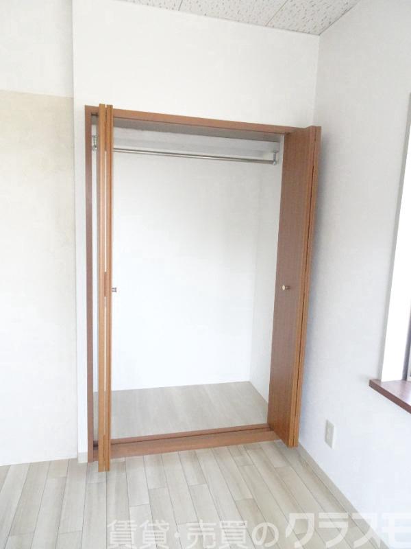 収納　クローゼット