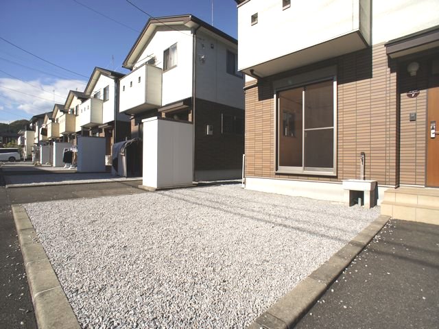 庭　専用庭付き！外水道と外物置が付いています♪