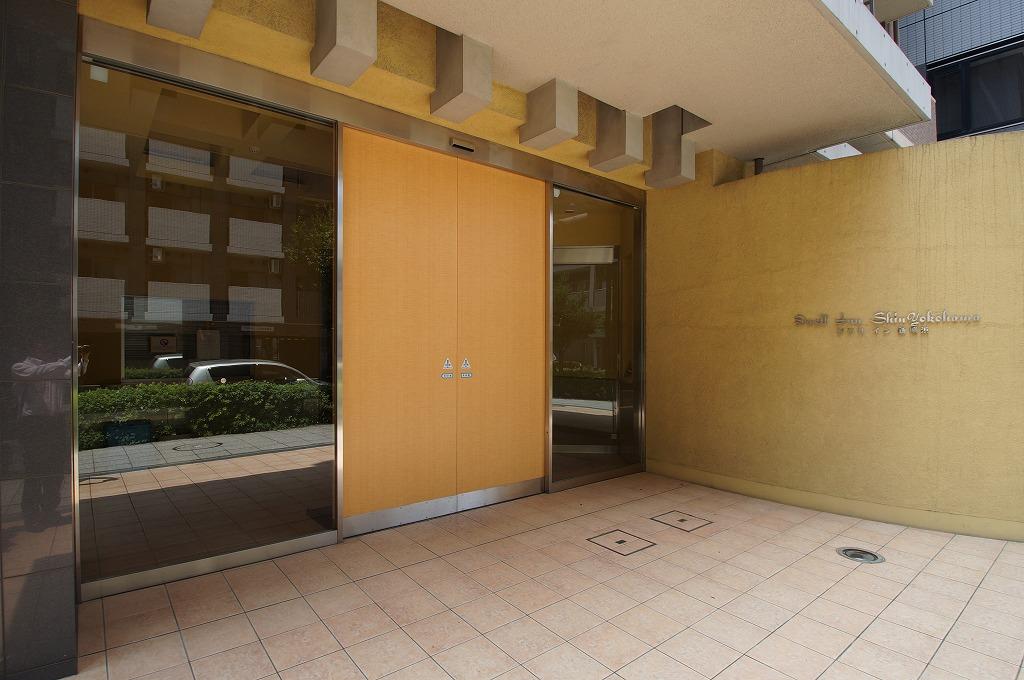 エントランス　「入口部分」