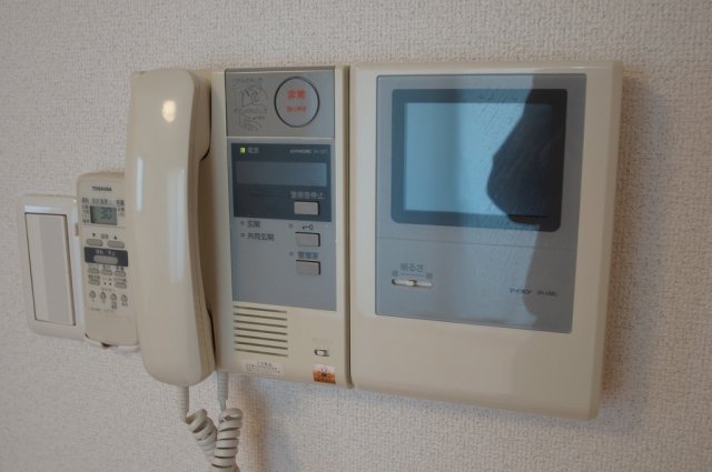 セキュリティ　「TVモニター付インターフォン」