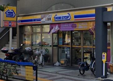 コンビニ　ミニストップ 西尾久2丁目店（コンビニ）まで443m