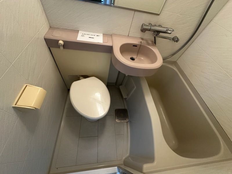 バス・シャワールーム　参考写真（同物件別部屋）
