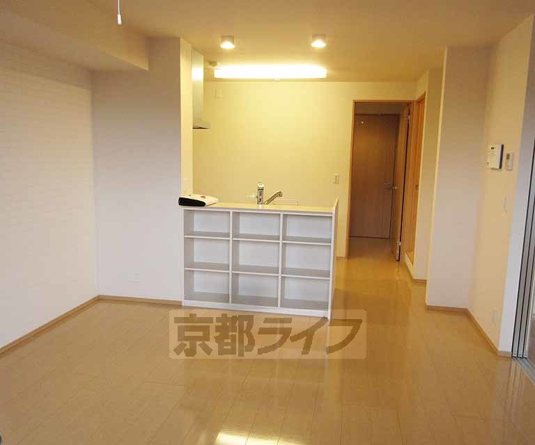 居室・リビング　広々しています