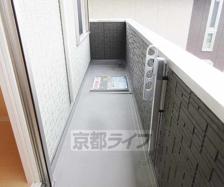 バルコニー　洗濯物も沢山干せます