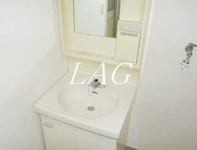 洗面設備　独立洗面台です。