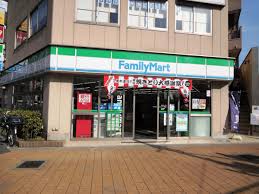 コンビニ　ファミリーマート いすゞ本社前店（コンビニ）まで316m