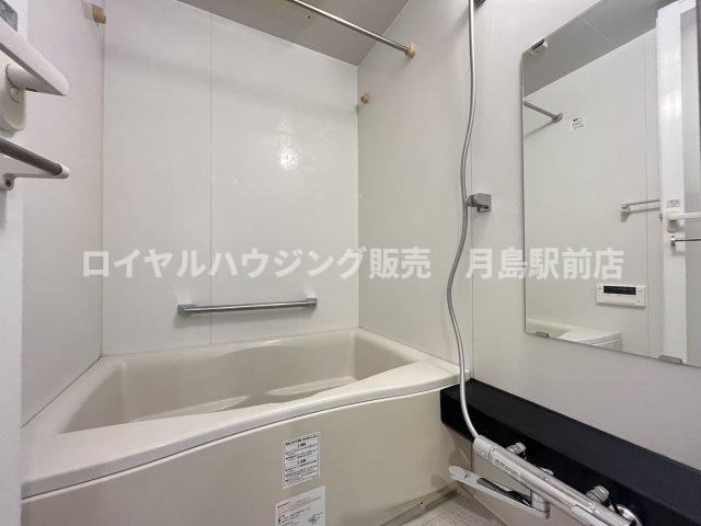 バス・シャワールーム　※別部屋参考写真