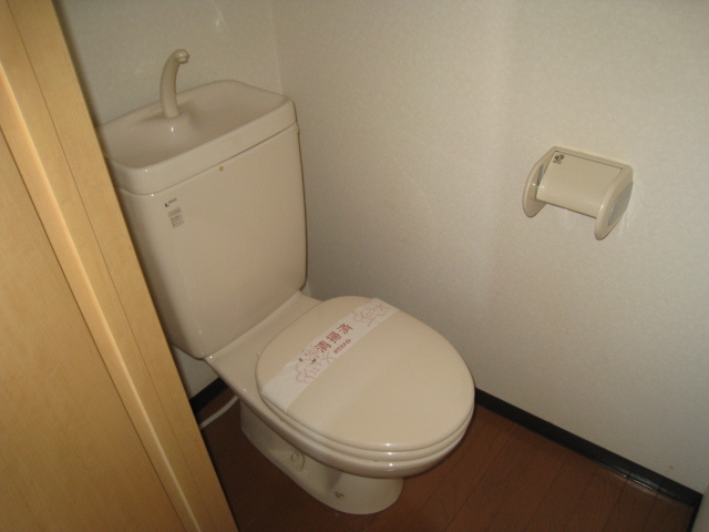 トイレ　ゆったりとした空間のトイレです