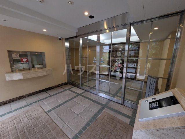 アデニウム千歳烏山の外観写真
