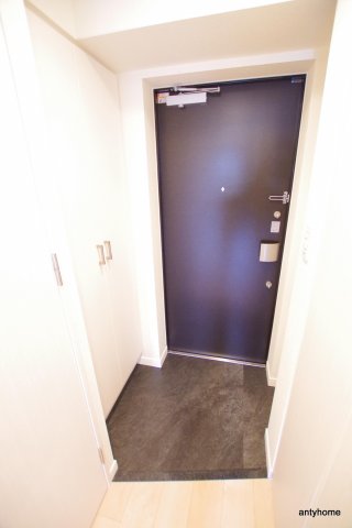 インザグレイス桜ノ宮の玄関写真