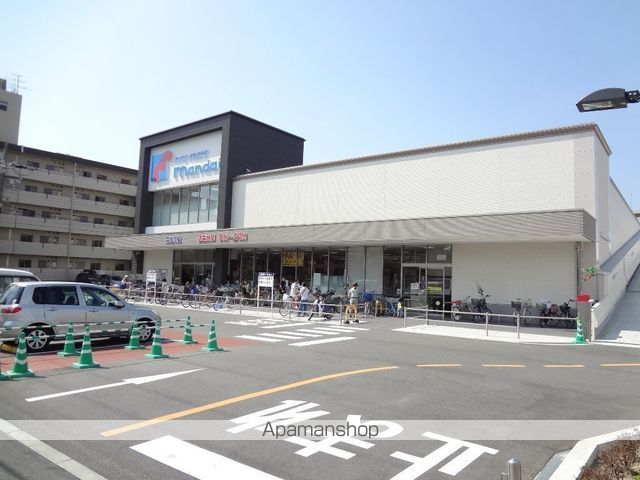 スーパー　（株）万代／森河内店（スーパー）まで704m