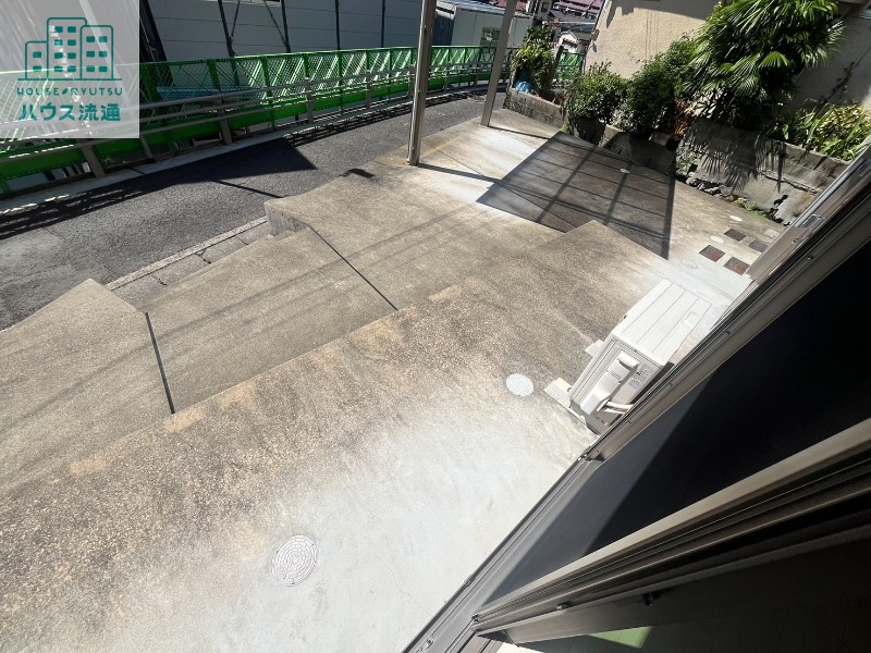 バルコニー　※別号室写真