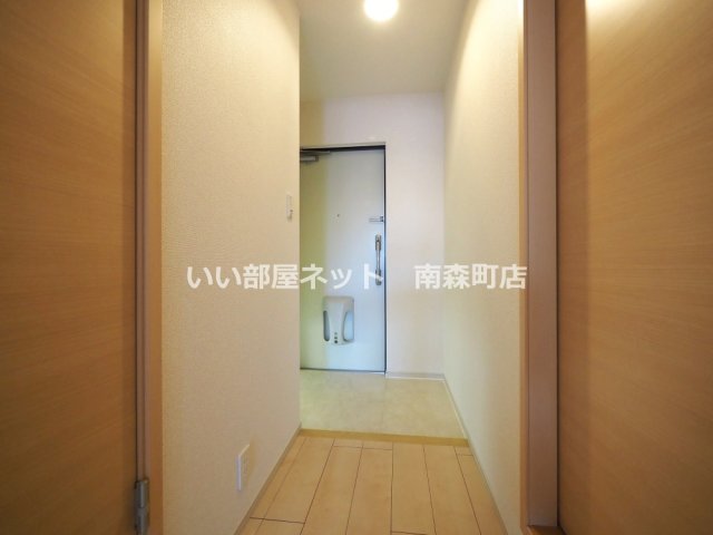 ＪＲ大阪環状線 福島駅 徒歩13分 6階建 築12年の玄関写真