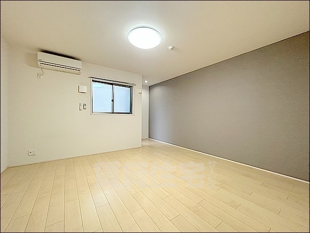 フジパレス西住之江6番館の居間写真