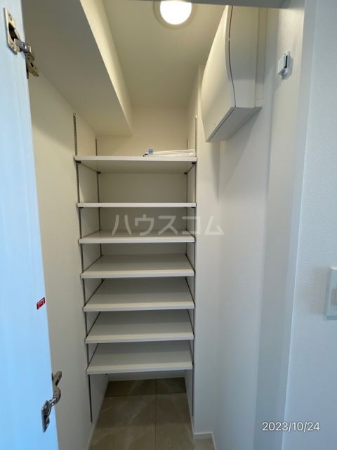 収納