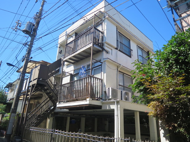建物外観　見栄えの良い外観です☆