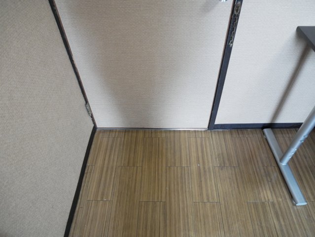 フォーリーブスイン西田辺の玄関写真