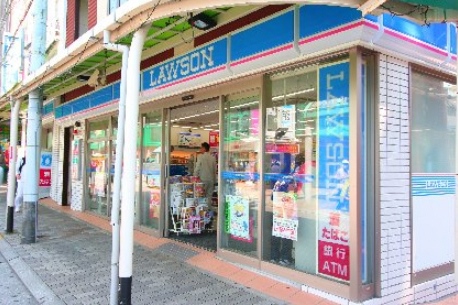 コンビニ　ローソン 垂水駅前店（コンビニ）まで417m