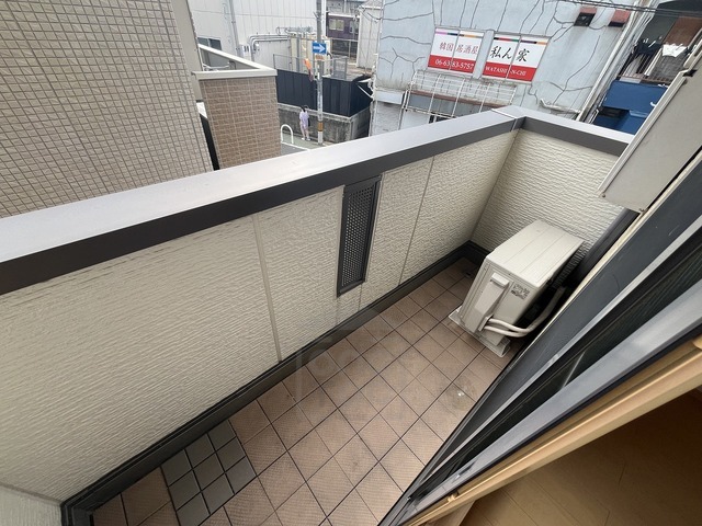 バルコニー