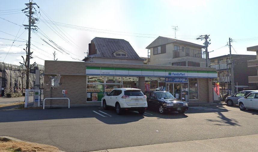 コンビニ　ファミリーマート中川ときわ店（コンビニ）まで170m