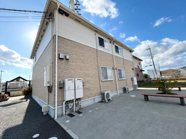 建物外観　外観写真（昼）