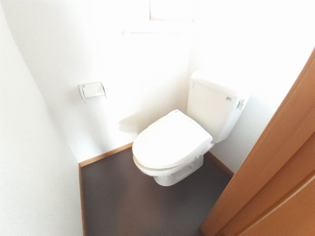 サニーレジデンス上野IIのトイレ写真