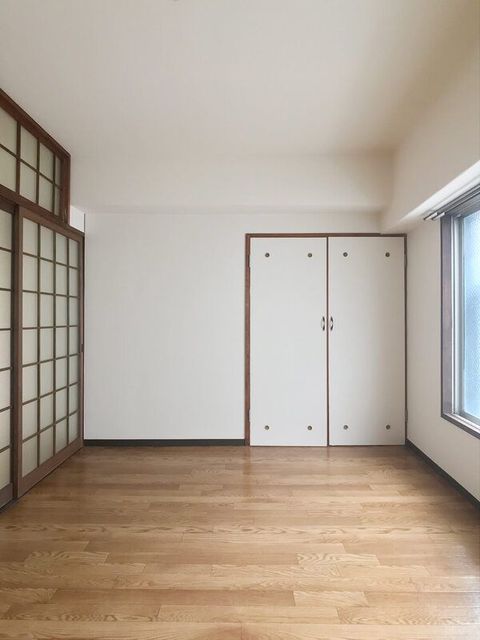 パークサイドコーポの居間写真