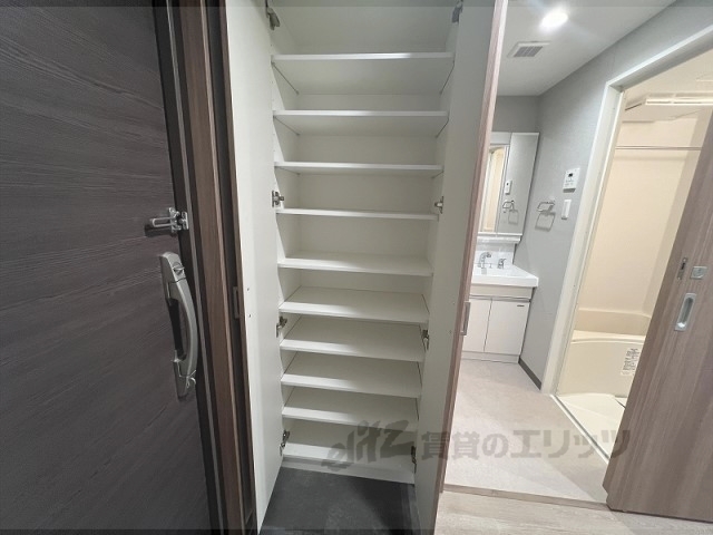 収納　下駄箱